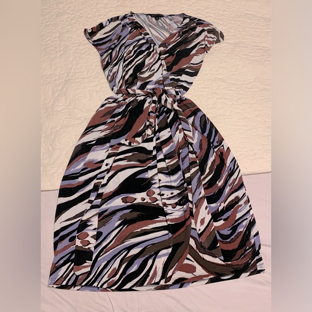 Banana Republic Abstract Print Wrap Dress